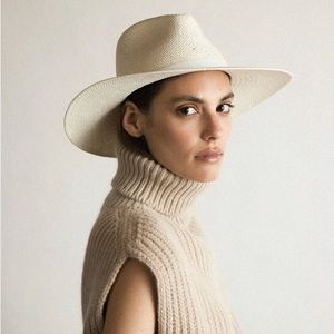 Janessa Leone Sherman Hat in color bleach